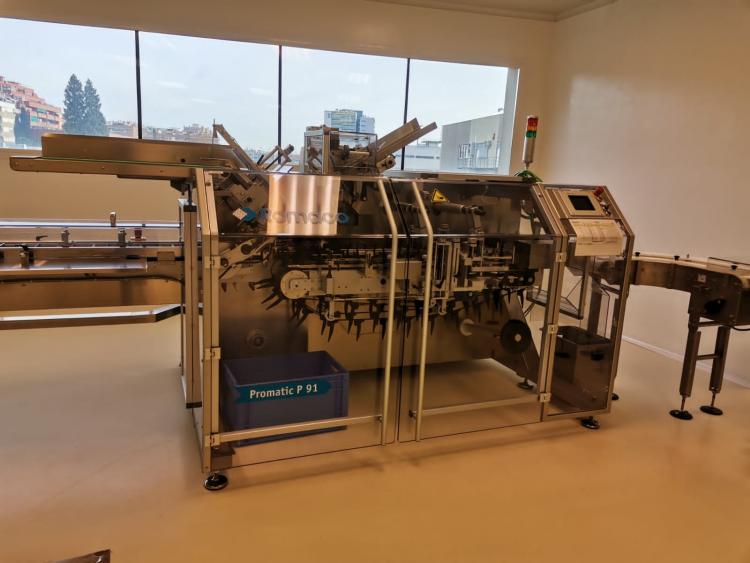 Ligne pour tubes plastiques Romaco Unipac U20100