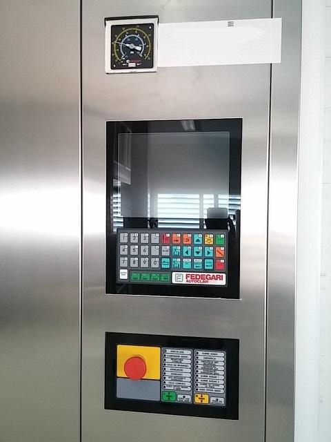 Autoclave de stérilisation à la vapeur double porte FEDEGARI