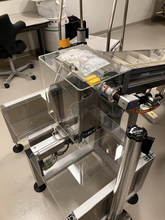 Machine pour stickpack pour granules MEDISEAL LA600SP