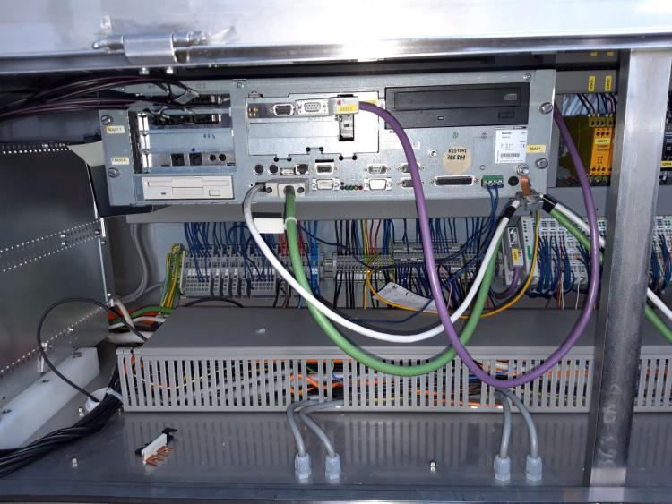Machine automatique de détection de micro-fuites pour ampoules BOSCH KLD1042